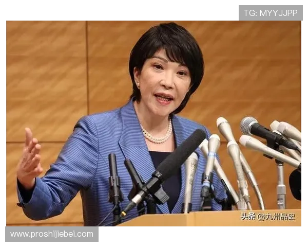 特朗普亲自站台出席世界杯抽签仪式引发媒体广泛报道