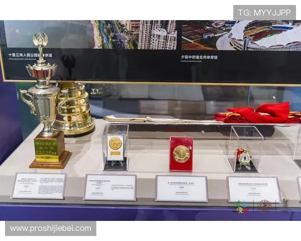三角洲烽火世界杯纪念奖杯:赛事纪念品收藏爱好者必备的珍品推荐 三角洲烽火世界杯纪念奖杯:赛事纪念品收藏爱好者必备的珍品推荐